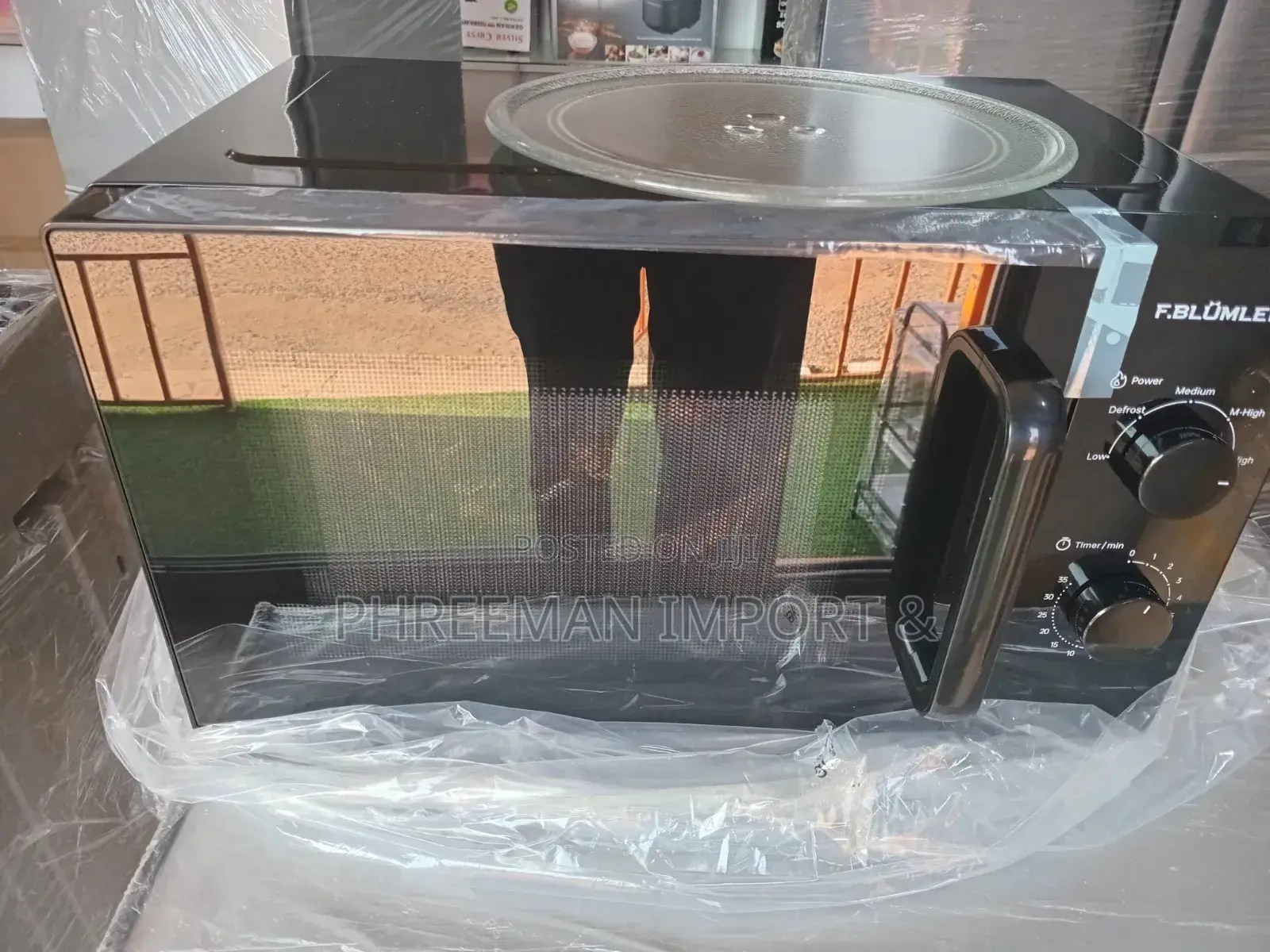 Microwave Oven