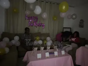 Gifts, Hampers and Decor