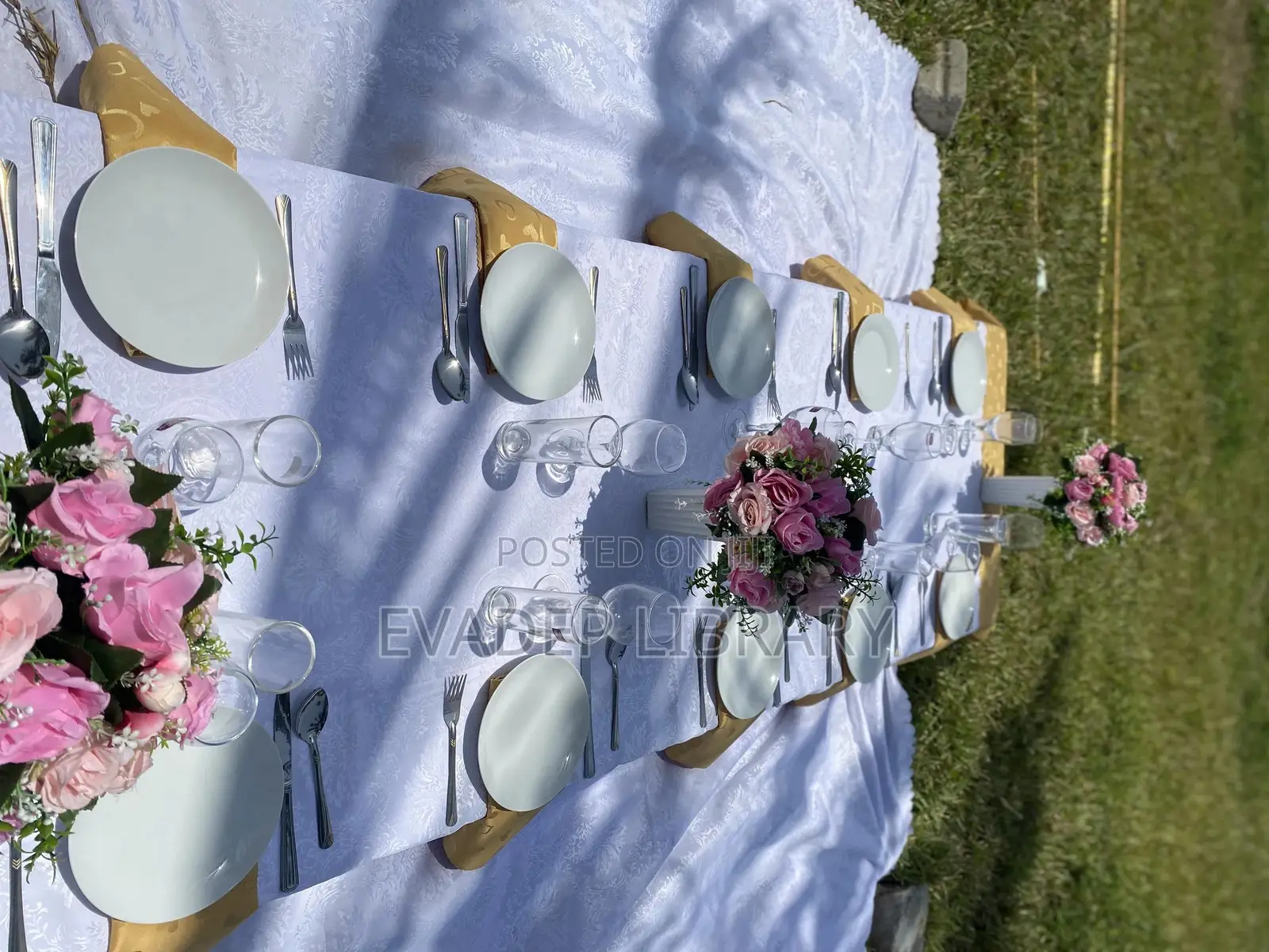 Gifts, Hampers and Decor