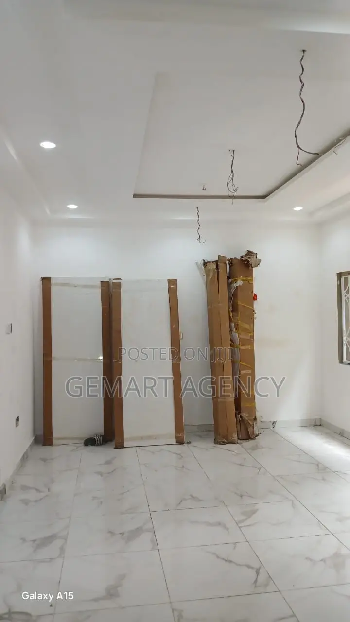 2bdrm Apartment in Acp, Kwabenya for rent