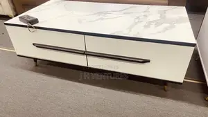 Center Table (204cj)