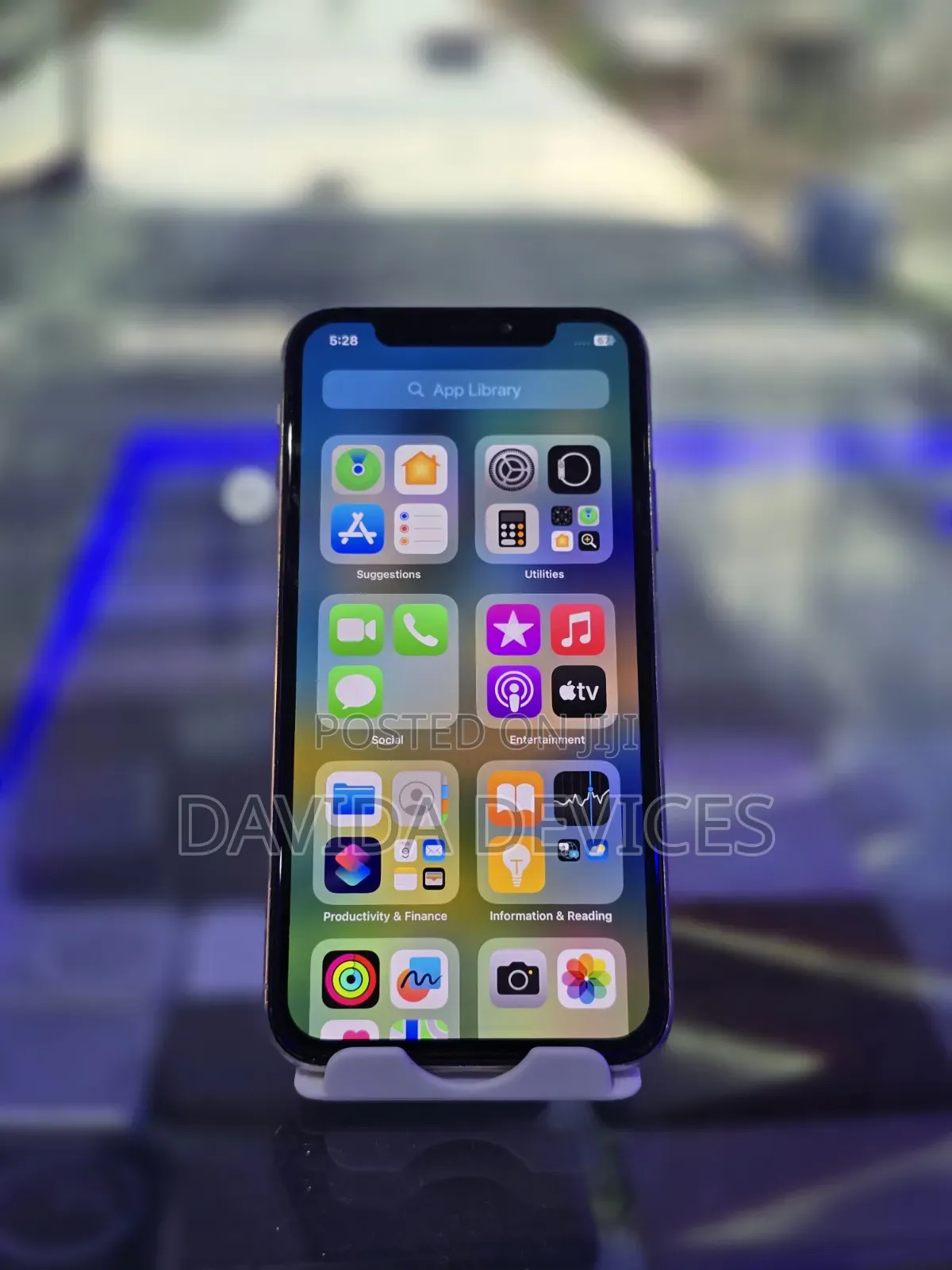 Apple iPhone X 64 GB White