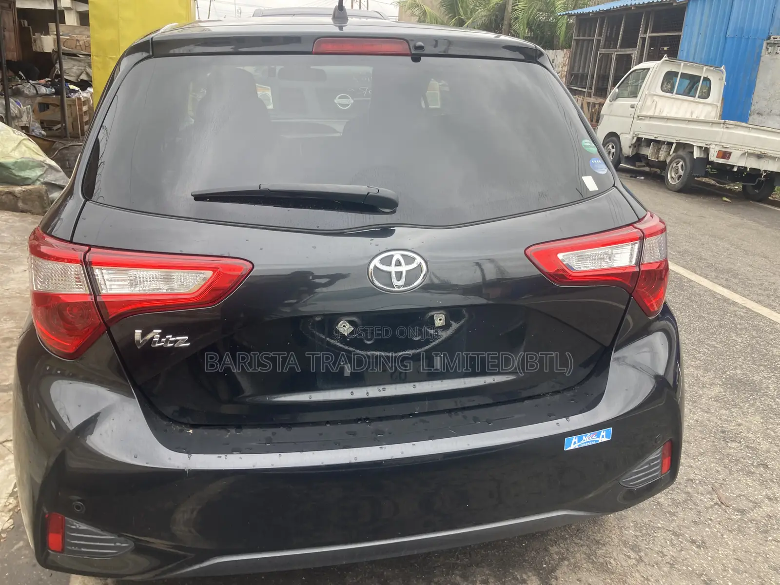 Toyota Vitz 1.3 AWD 5dr 2017 Black