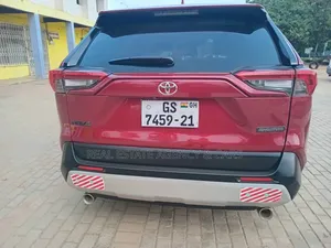 Toyota RAV4 Limited AWD 2020 Beige