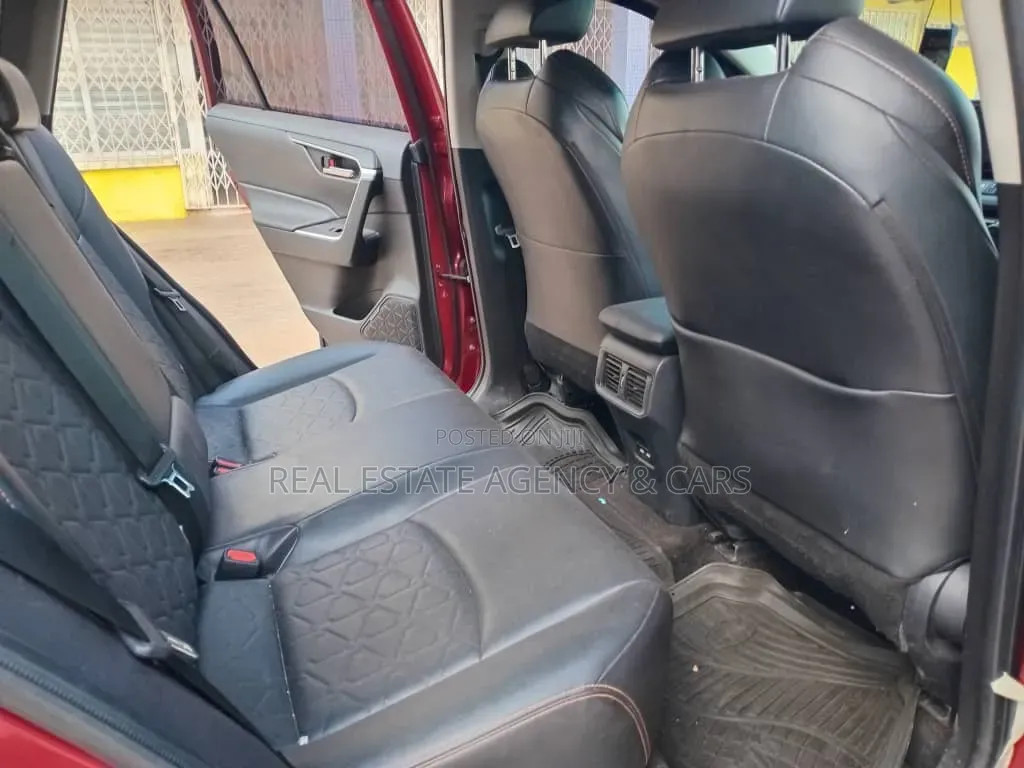 Toyota RAV4 Limited AWD 2020 Beige