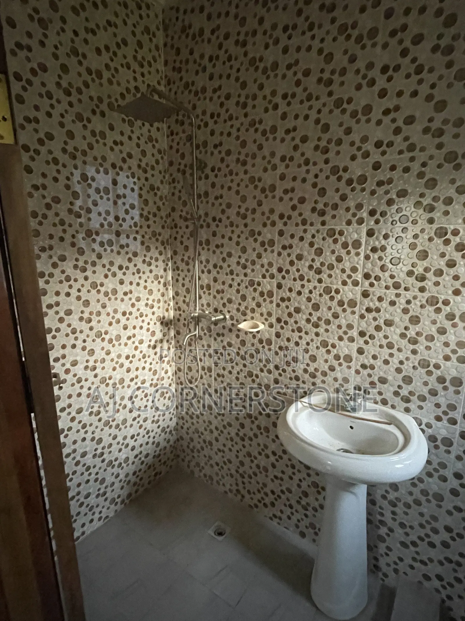 2bdrm Apartment in Amasaman for rent
