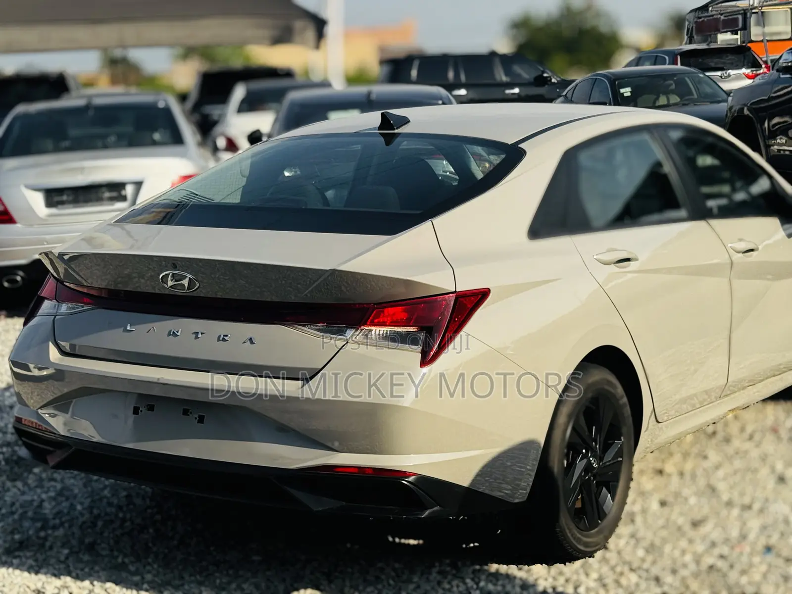 Hyundai Elantra Limited 2021 Gray