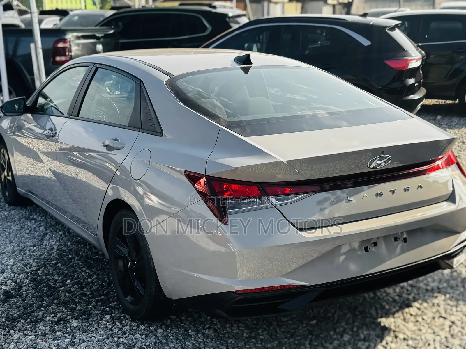Hyundai Elantra Limited 2021 Gray