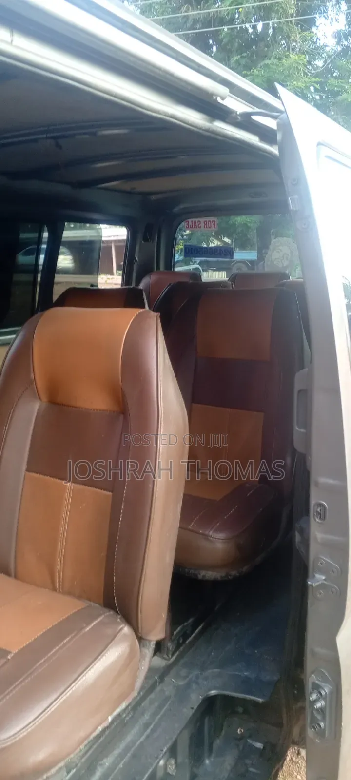 Nissan Caravan (Urvan) 1988 Silver