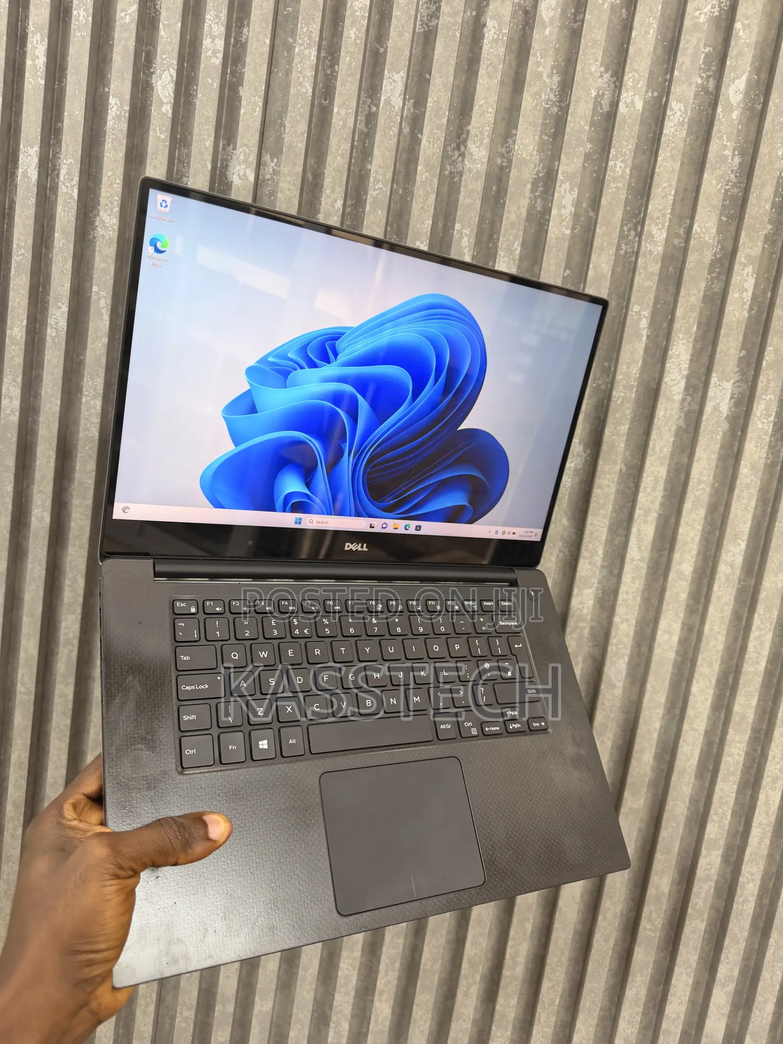 Laptop Dell XPS 15 9550 16GB Intel Core i7 SSD 256GB