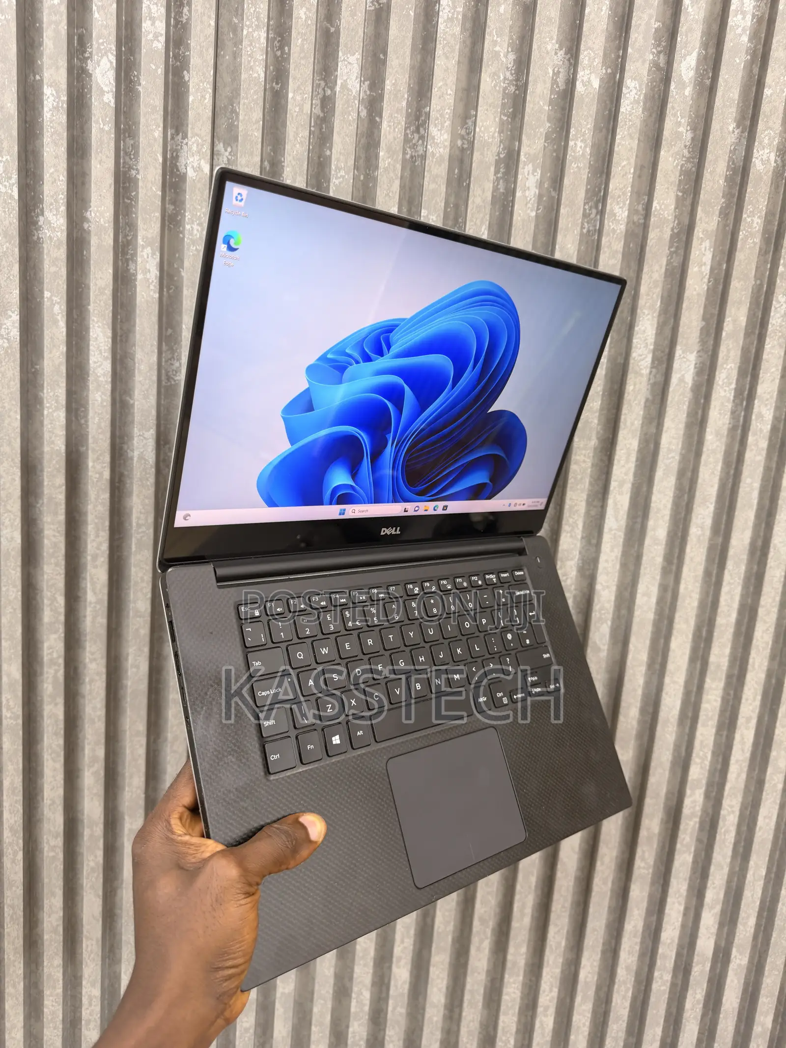 Laptop Dell XPS 15 9550 16GB Intel Core i7 SSD 256GB
