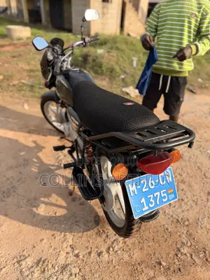 Bajaj Boxer 2025 Black