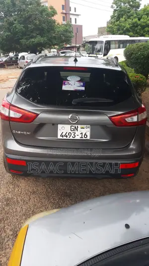 Nissan Qashqai 2016 Gray