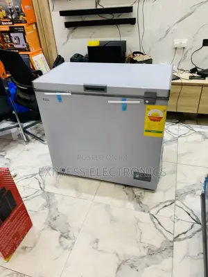 Eco Mode Function Chest Freezer Single Door 200lts TCL