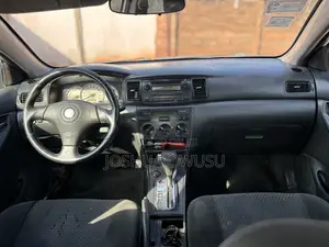 Toyota Corolla 1.8 2008 White