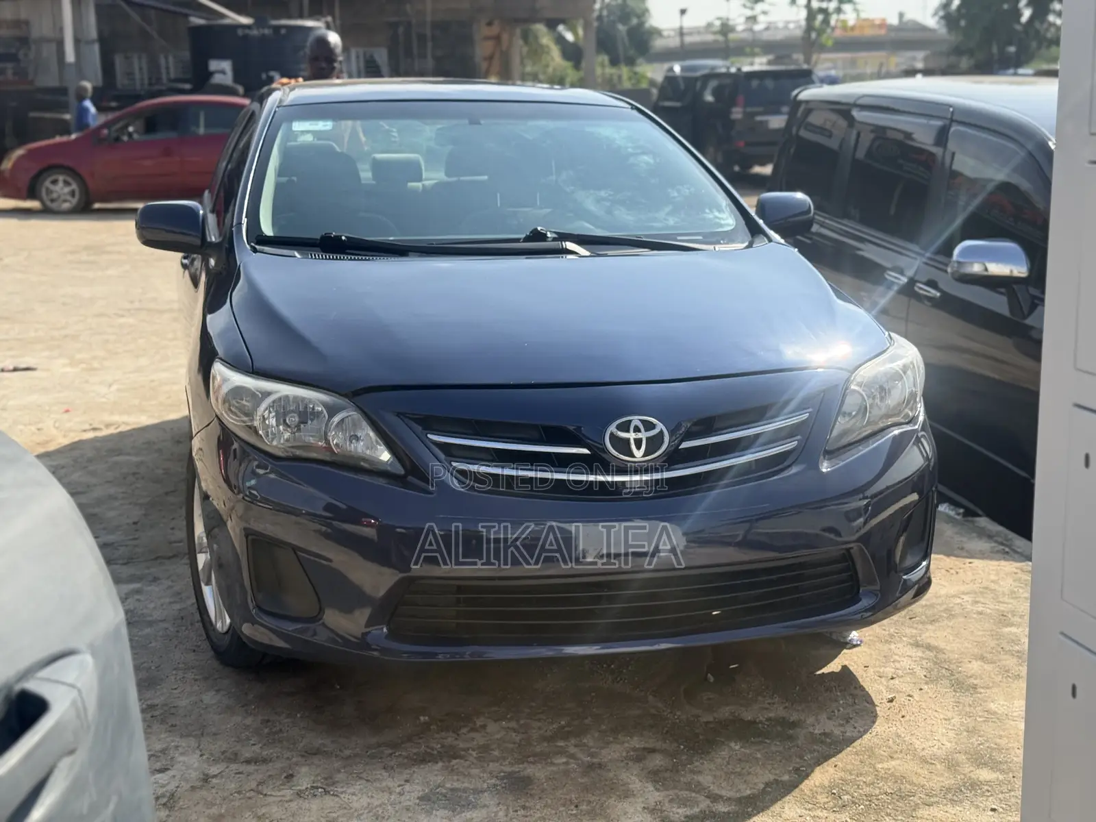 Toyota Corolla LE 4dr Sedan (1.8L 4cyl 4A) 2013 Blue