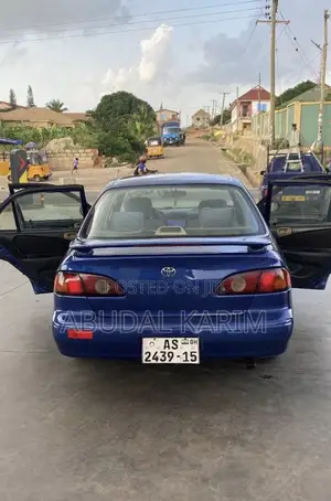 Toyota Corolla Sedan 2001 Blue