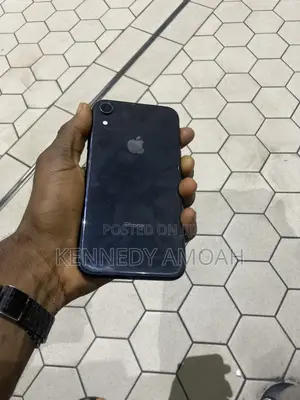 Apple iPhone XR 64 GB Black