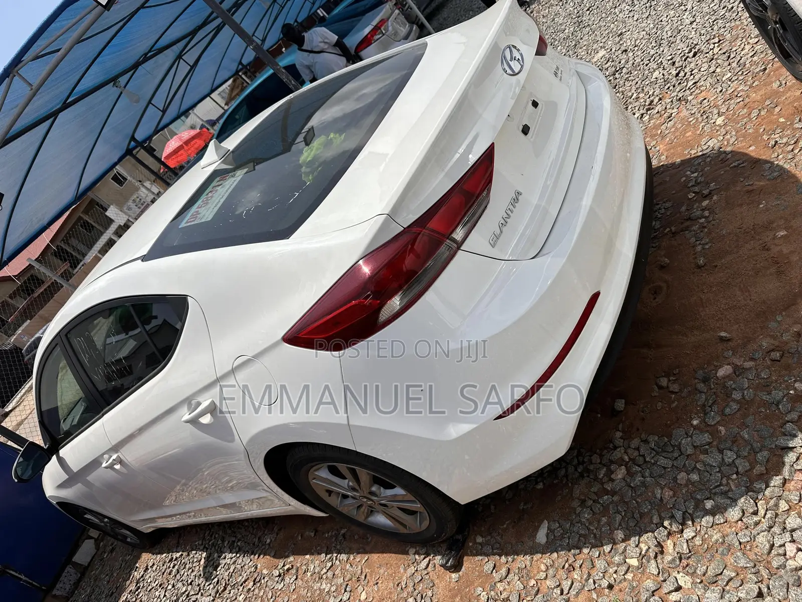 Hyundai Elantra SE Sedan FWD (2.0L 4cyl 6M) 2017 White