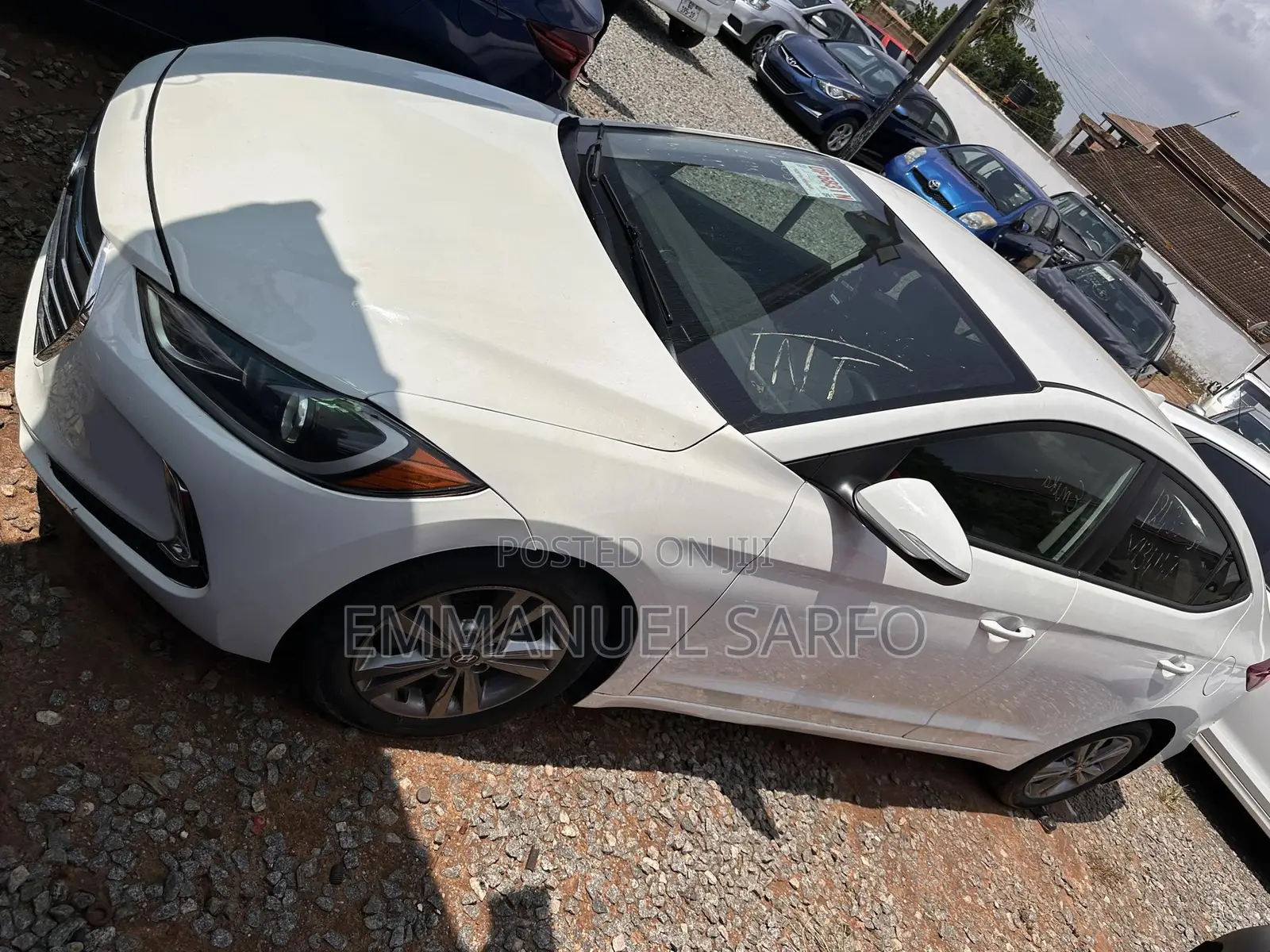 Hyundai Elantra SE Sedan FWD (2.0L 4cyl 6M) 2017 White