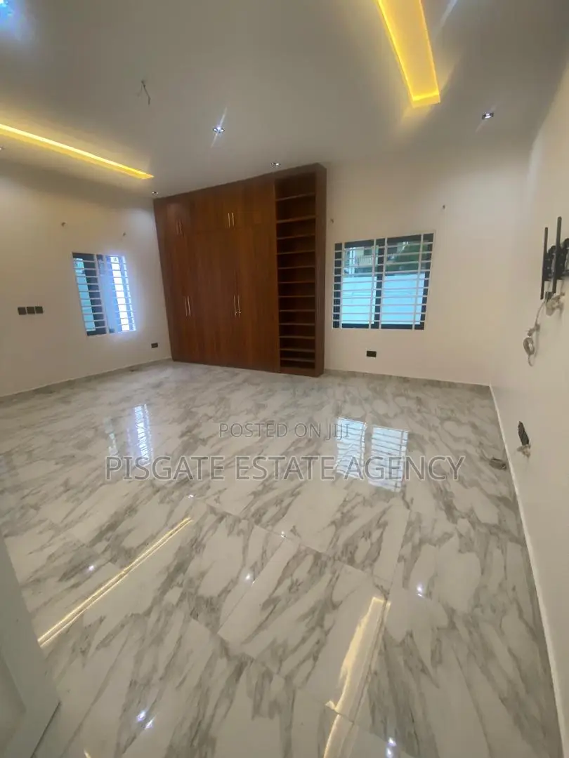 3bdrm House in Kwabenya for sale