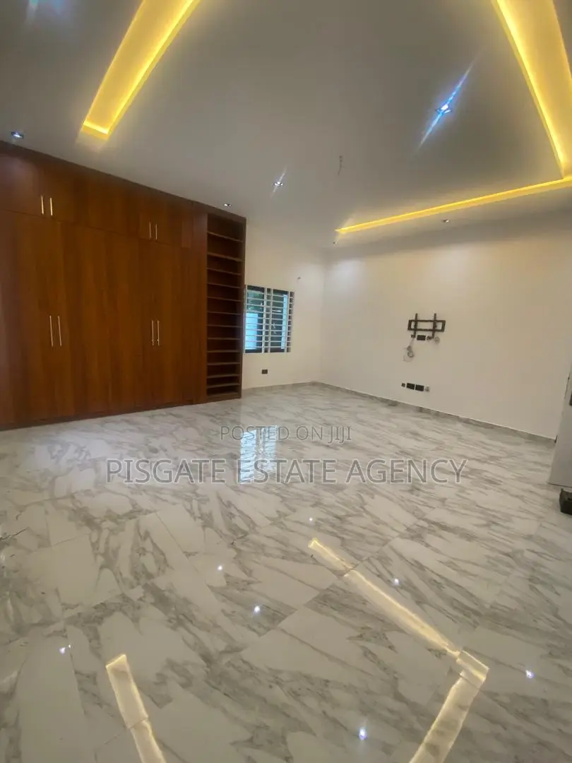 3bdrm House in Kwabenya for sale