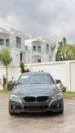 BMW 330i 2017 Gray
