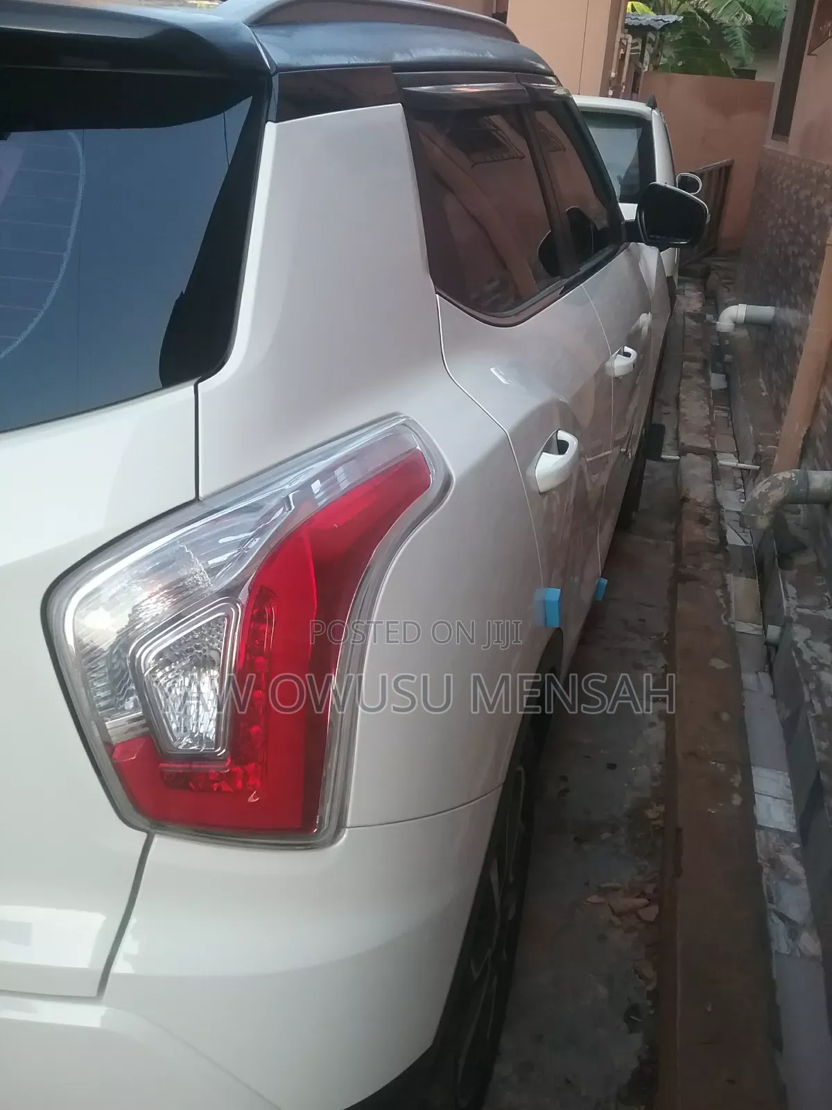 SsangYong Tivoli 2016 White