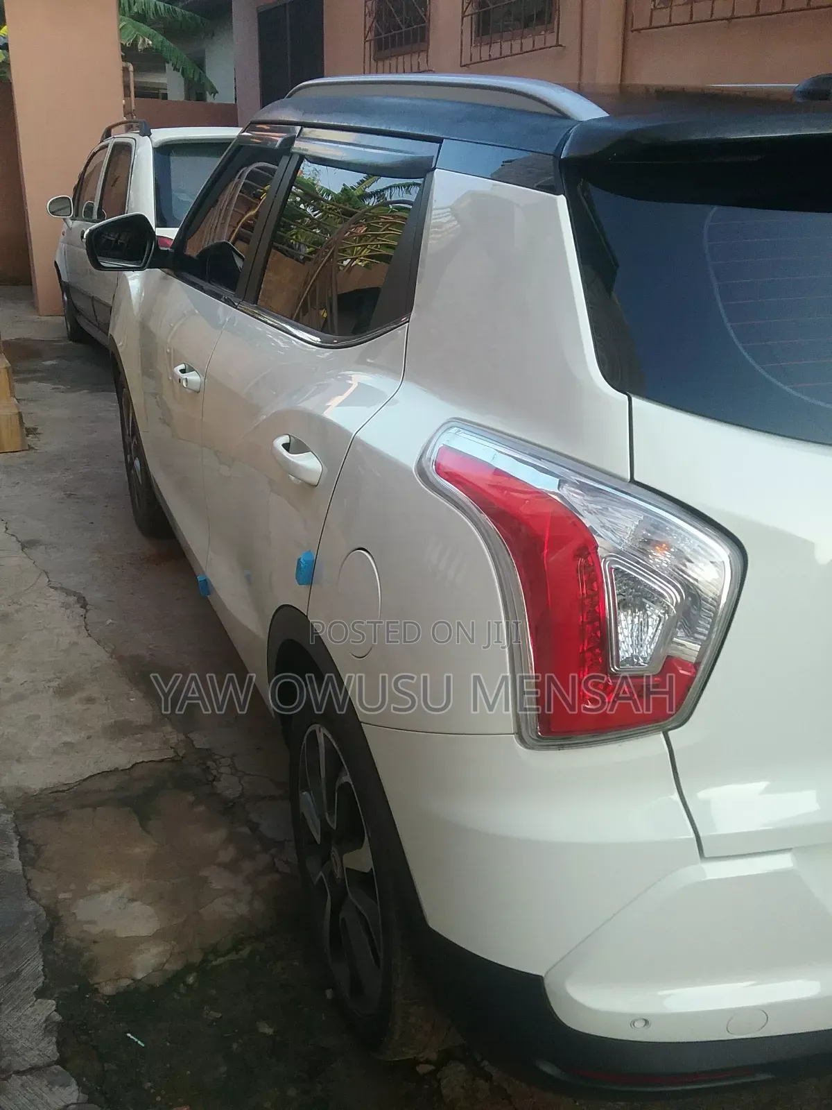 SsangYong Tivoli 2016 White