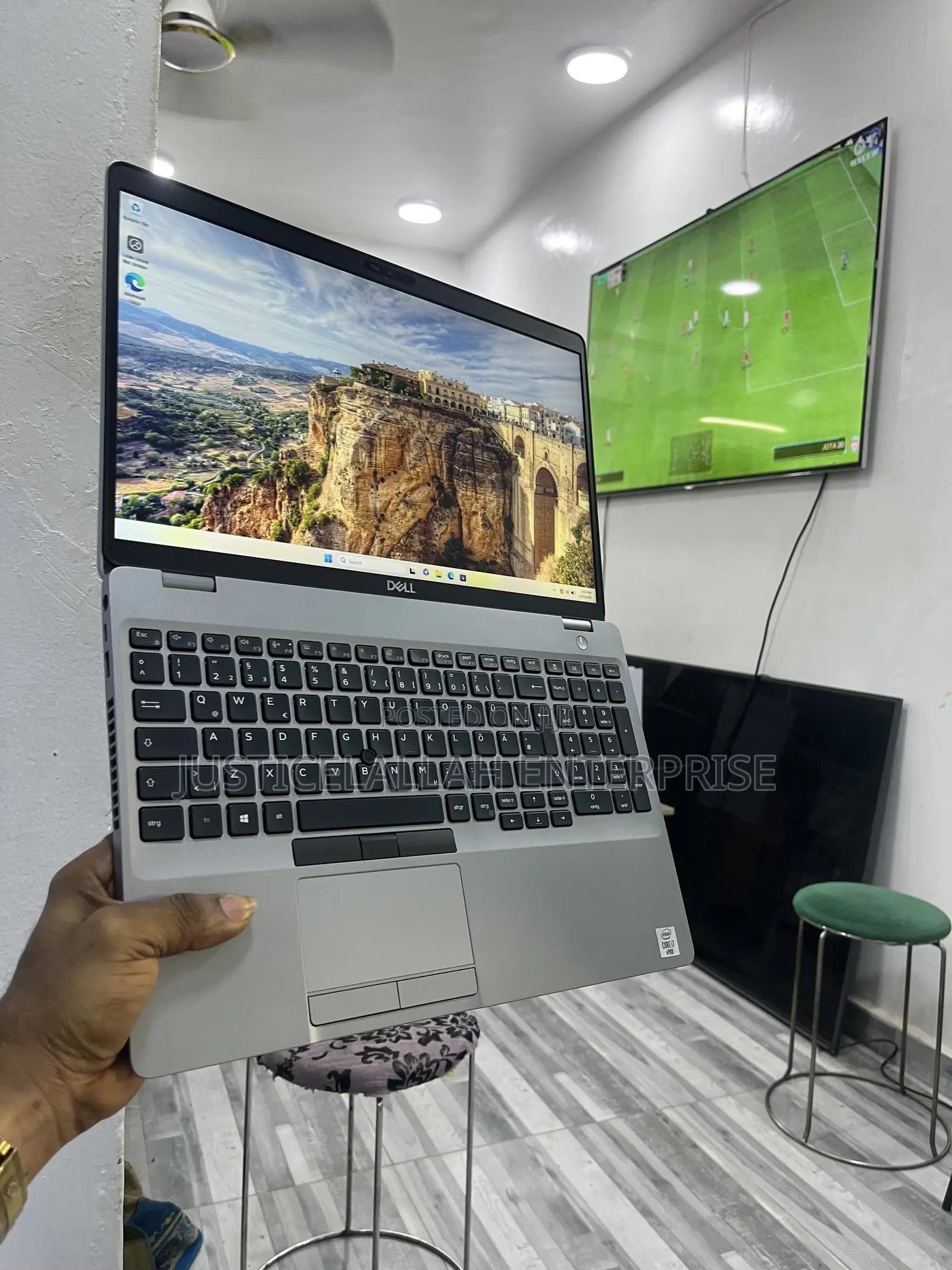 Laptop Dell Precision 15 3551 16GB Intel Core i7 SSD 512GB