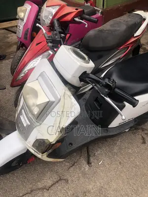 Yamaha 2025 White