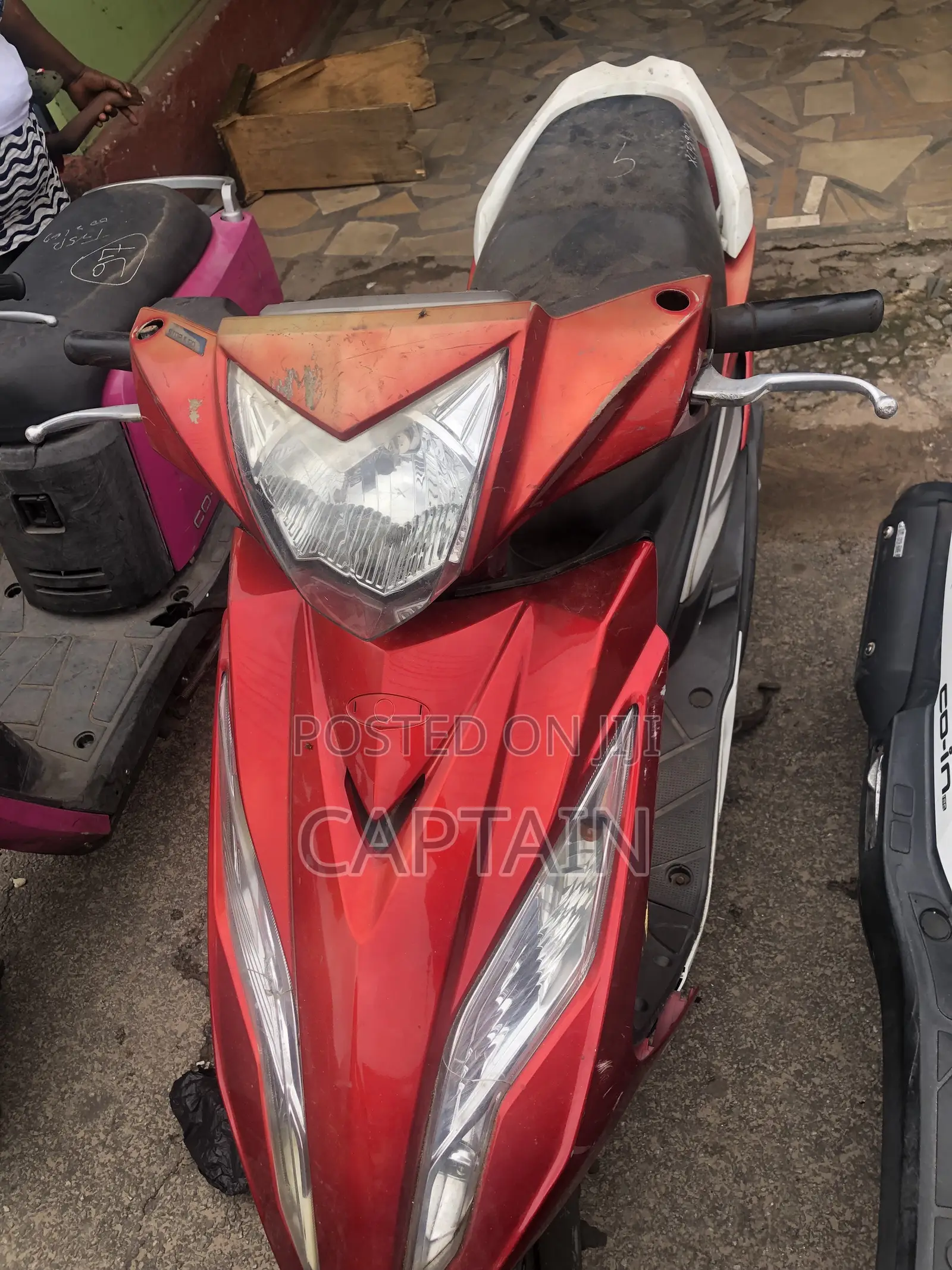 Yamaha 2025 Red