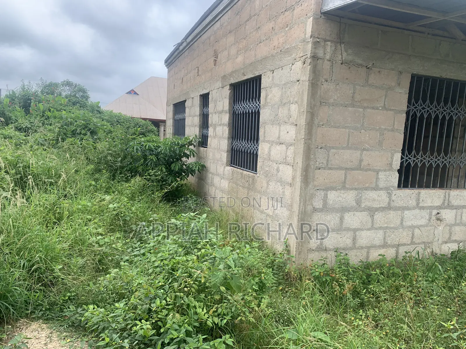 3bdrm House in Senase, Berekum Municipal for sale