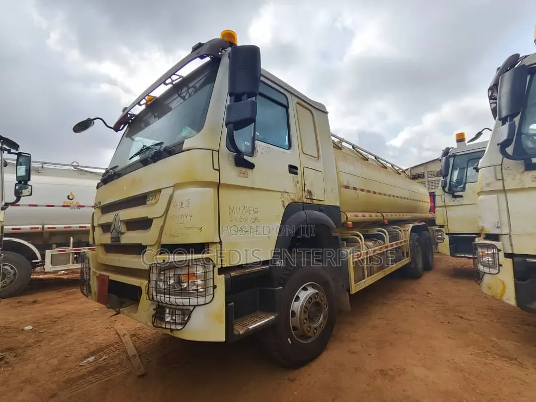 SMG Trucks,Trailer and Wheel Loaders