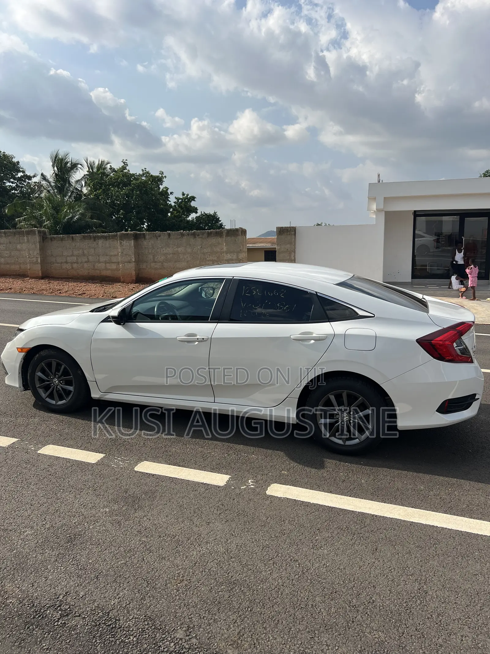 Honda Civic EX-L 2021 White