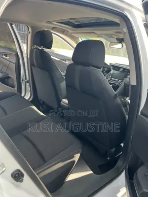Honda Civic EX-L 2021 White