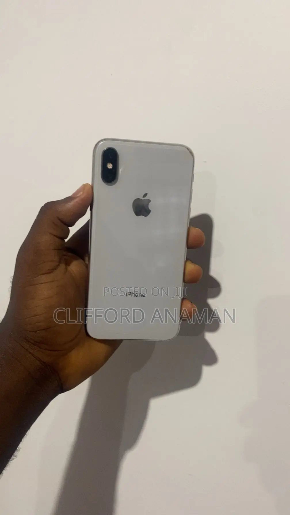 Apple iPhone X 64 GB White