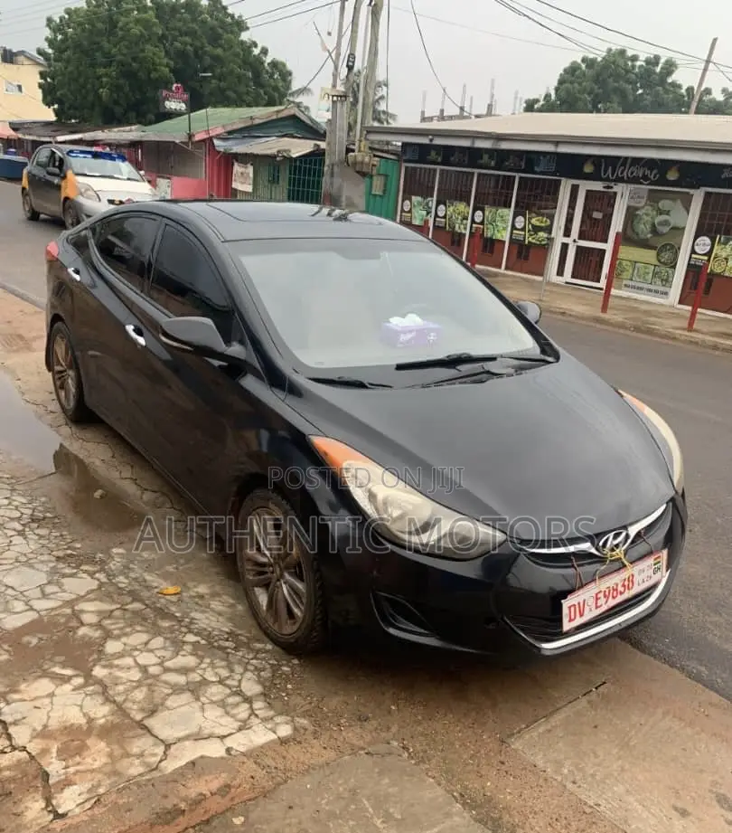 Hyundai Elantra 2013 Black