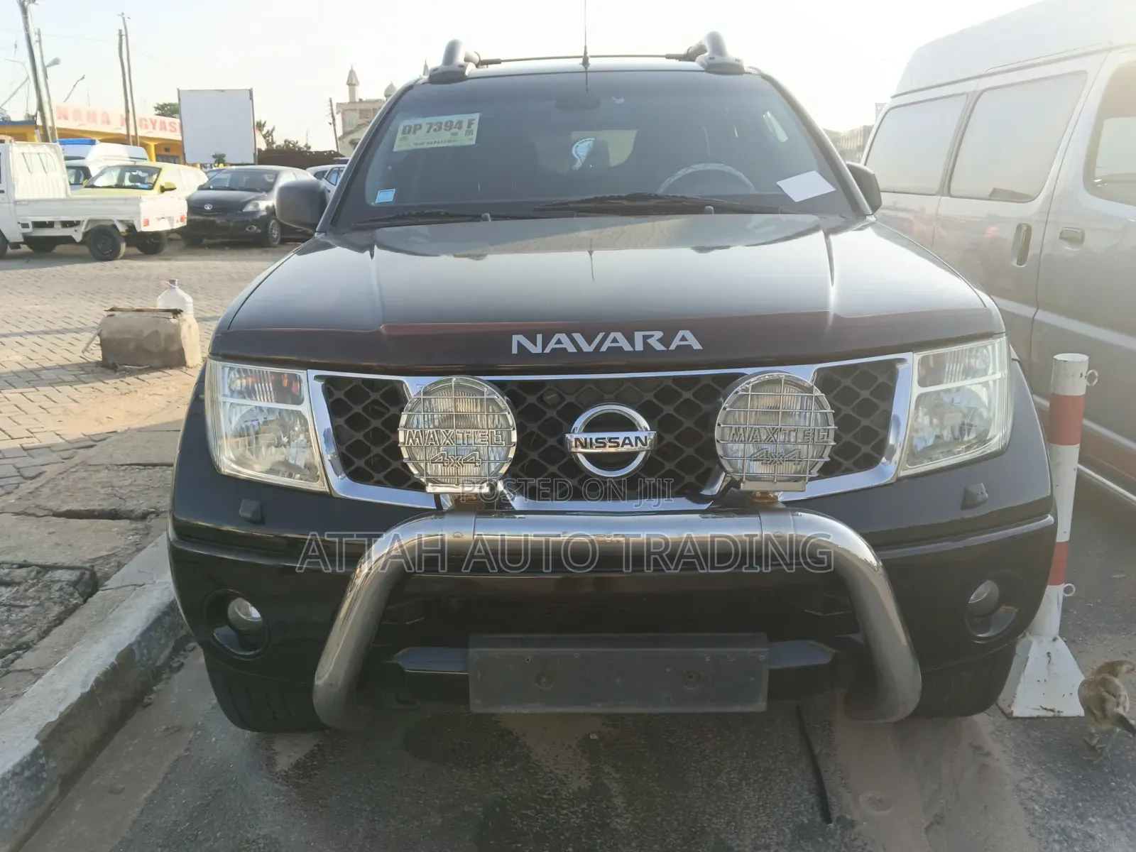 Nissan Navara 2009 Black