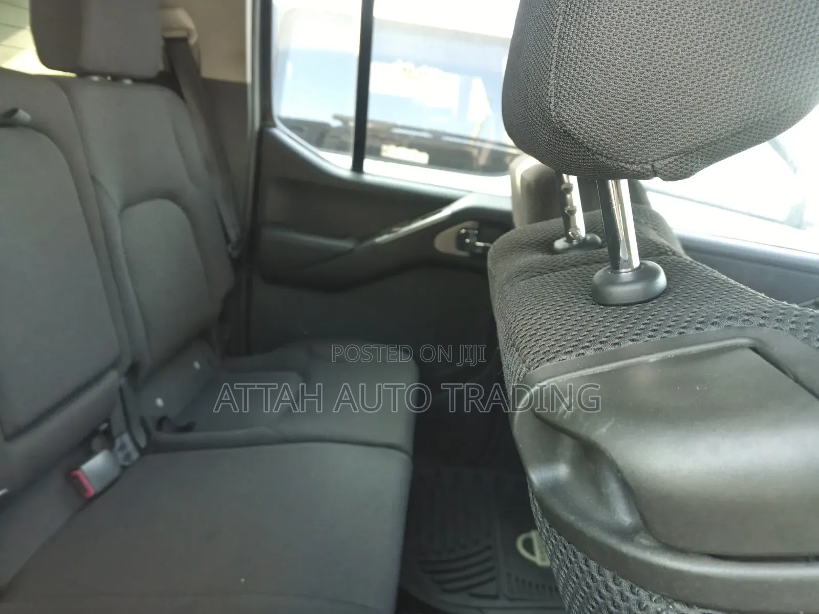 Nissan Navara 2009 Black