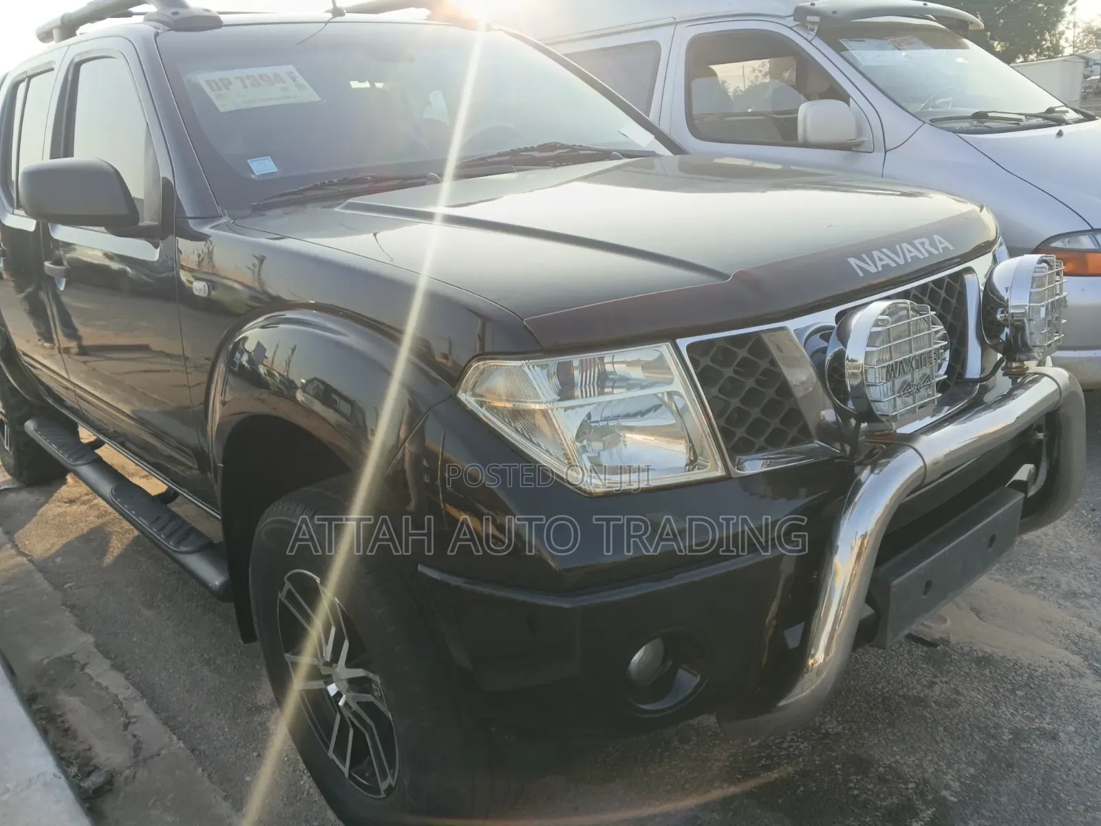 Nissan Navara 2009 Black