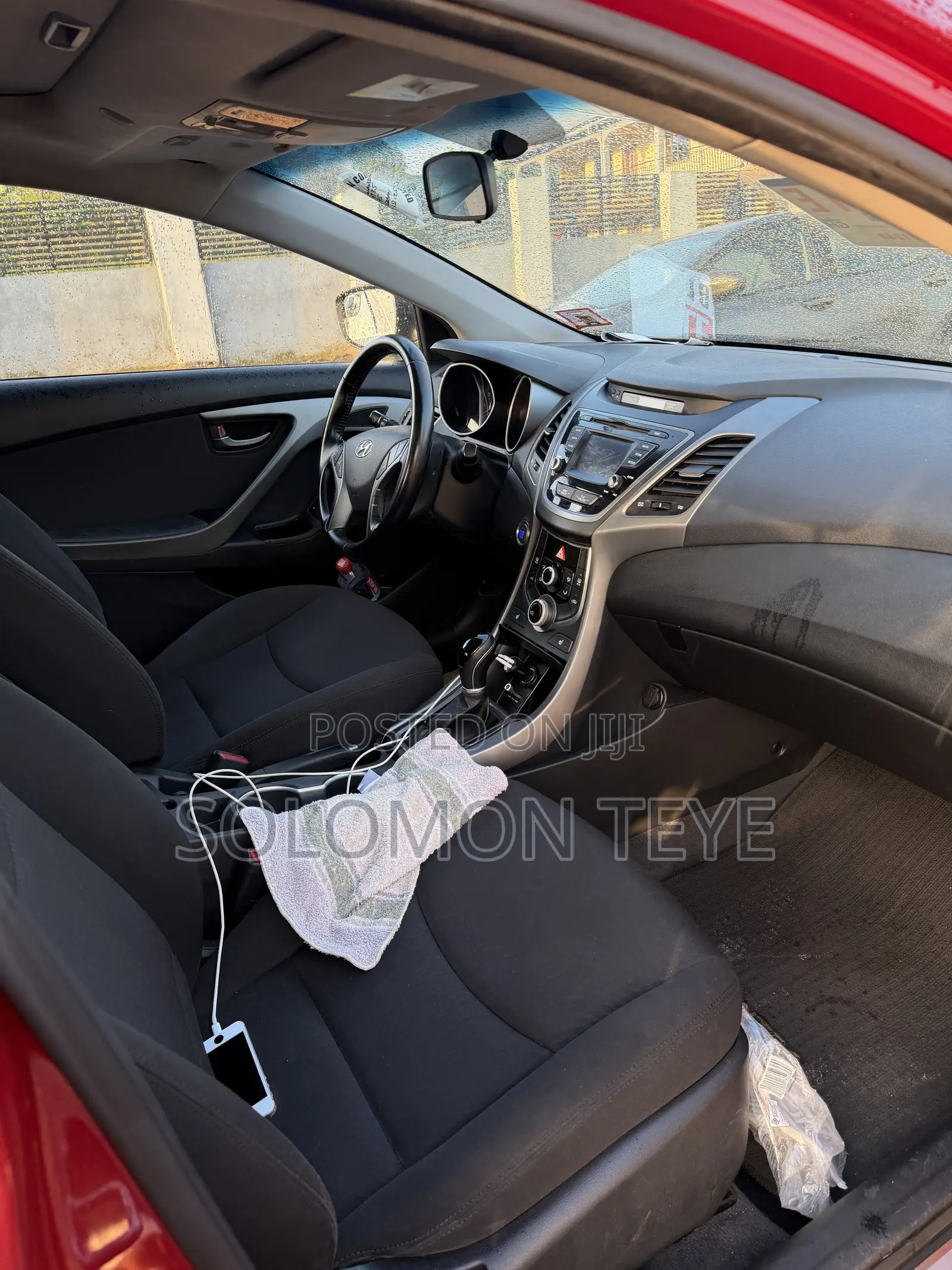 Hyundai Elantra Limited Sedan FWD (1.8L 4cyl 6A) 2016 Red