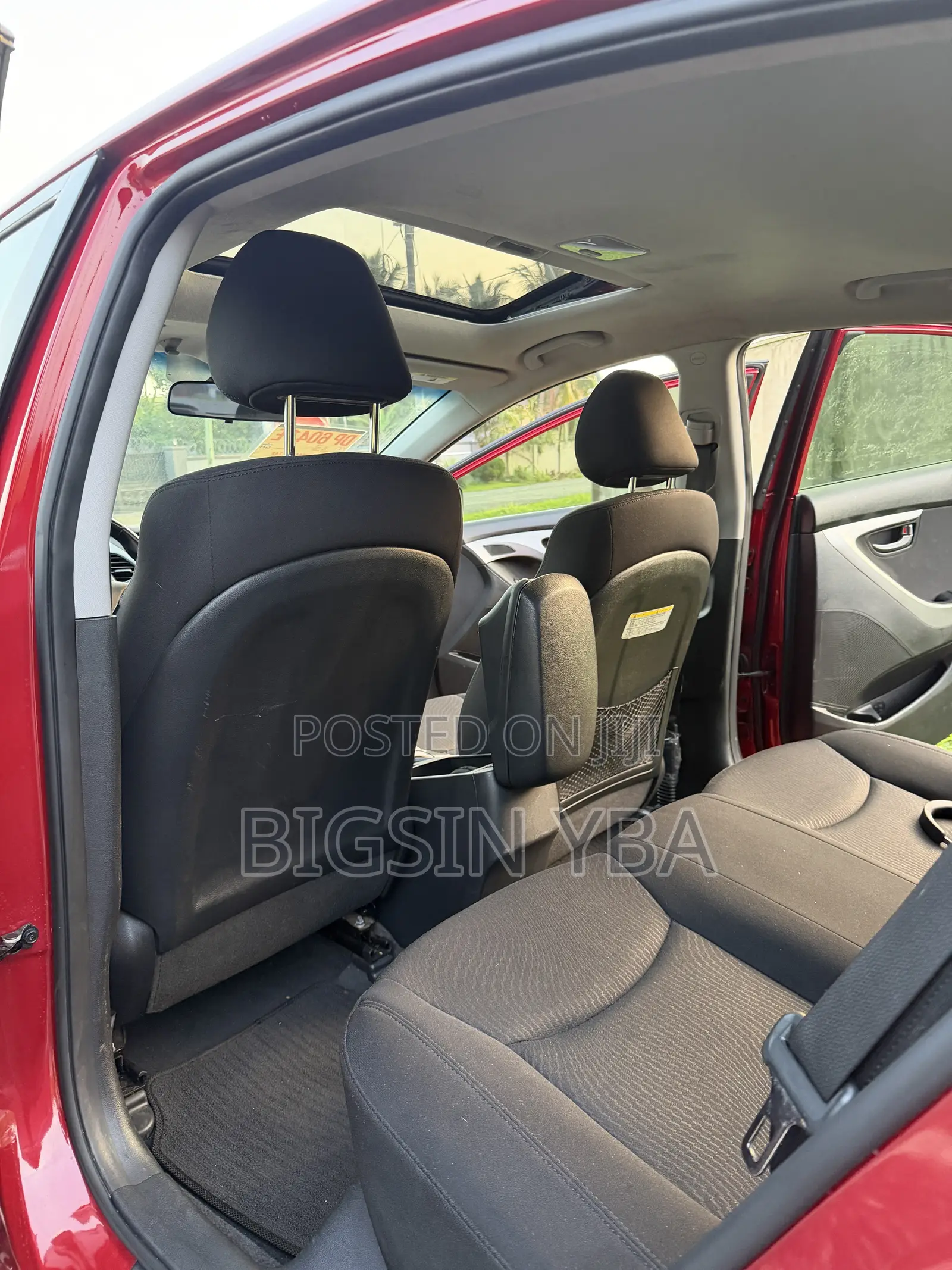 Hyundai Elantra Limited Sedan FWD (1.8L 4cyl 6A) 2016 Red
