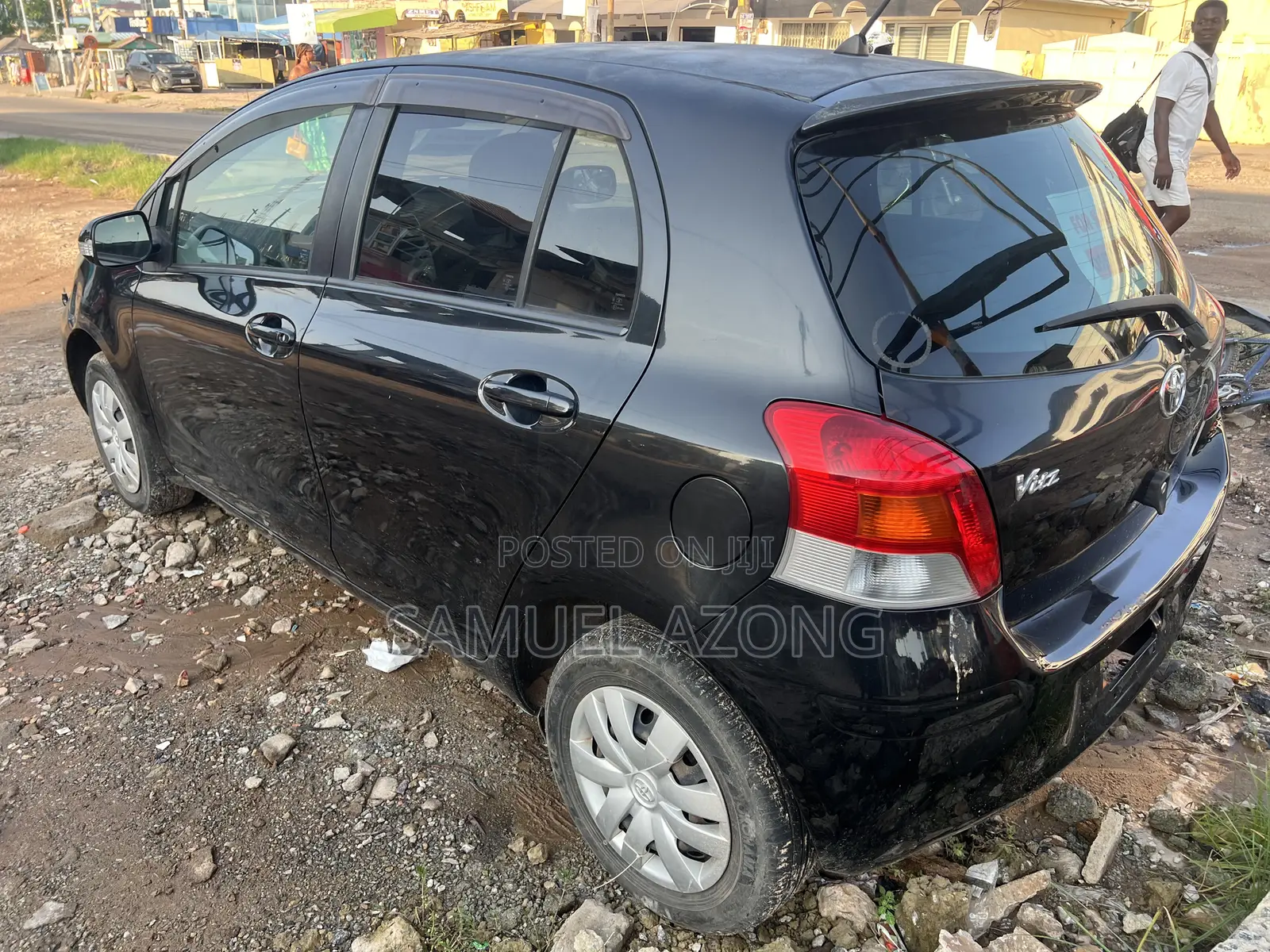 Toyota Vitz 1.3 AWD 3dr 2010 Black