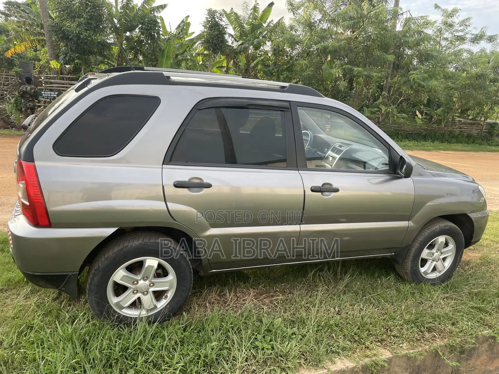 Kia Sportage LX 4dr SUV  4x4 (2.0L 4cyl 5M) 2010 Gray