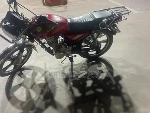 Royal RY125 2025 Red