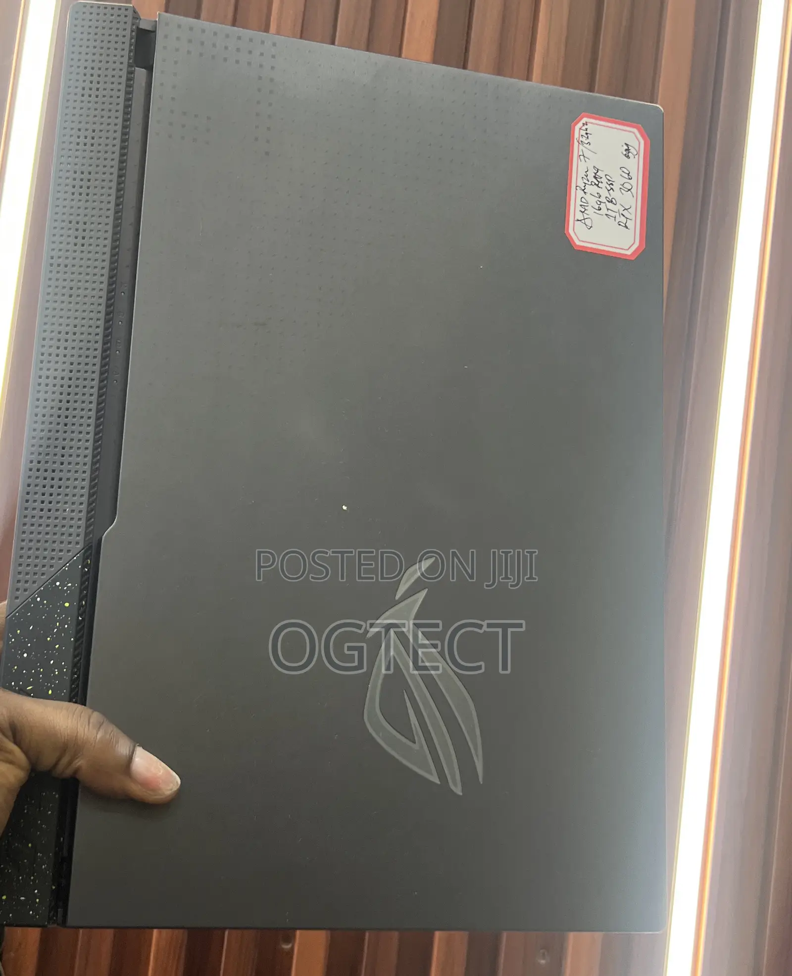 Laptop Asus ROG Strix G15 G512 16GB AMD Ryzen 7 SSD 1T