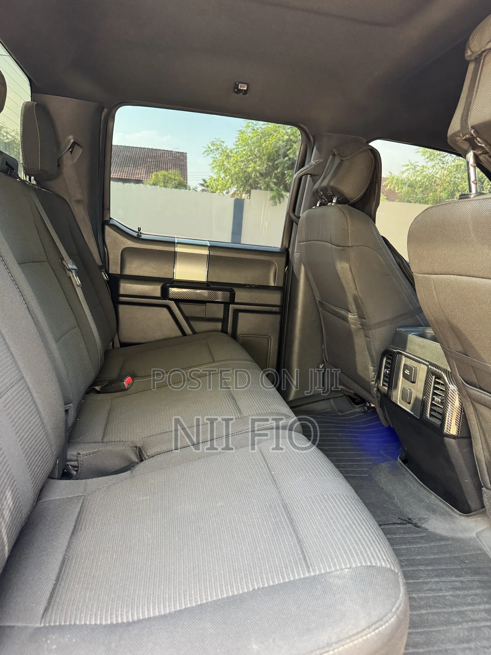 Ford F-150 XLT 4dr SuperCab 8 ft. LB (2.7L 6cyl Turbo 6A) 2015 Black