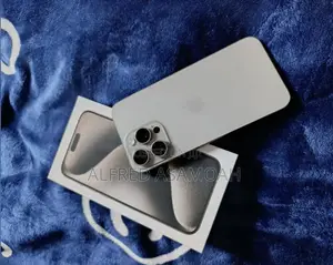 Apple iPhone 15 Pro Max 512 GB Silver