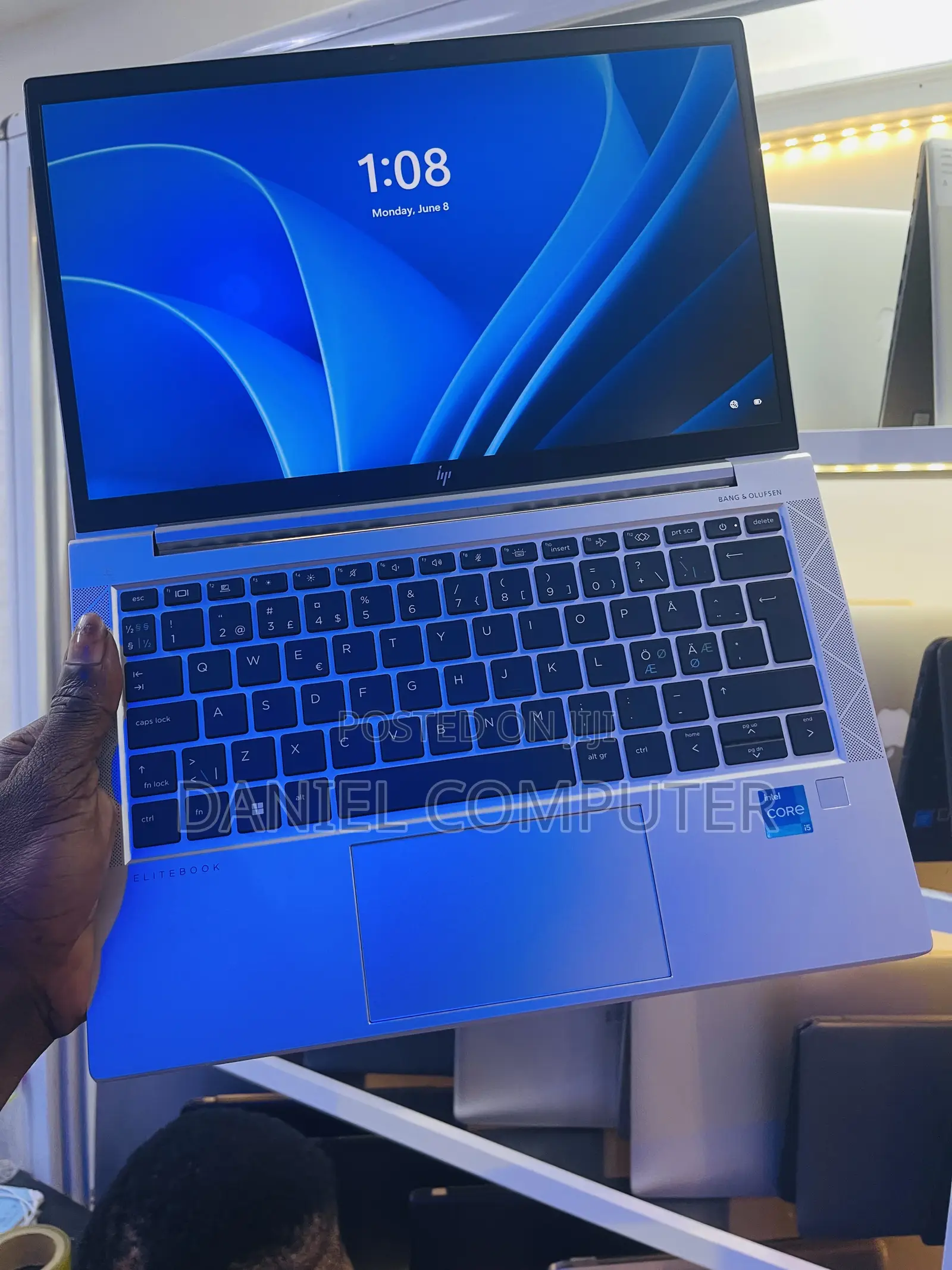 Laptop HP EliteBook 830 G8 8GB Intel Core i5 SSD 512GB